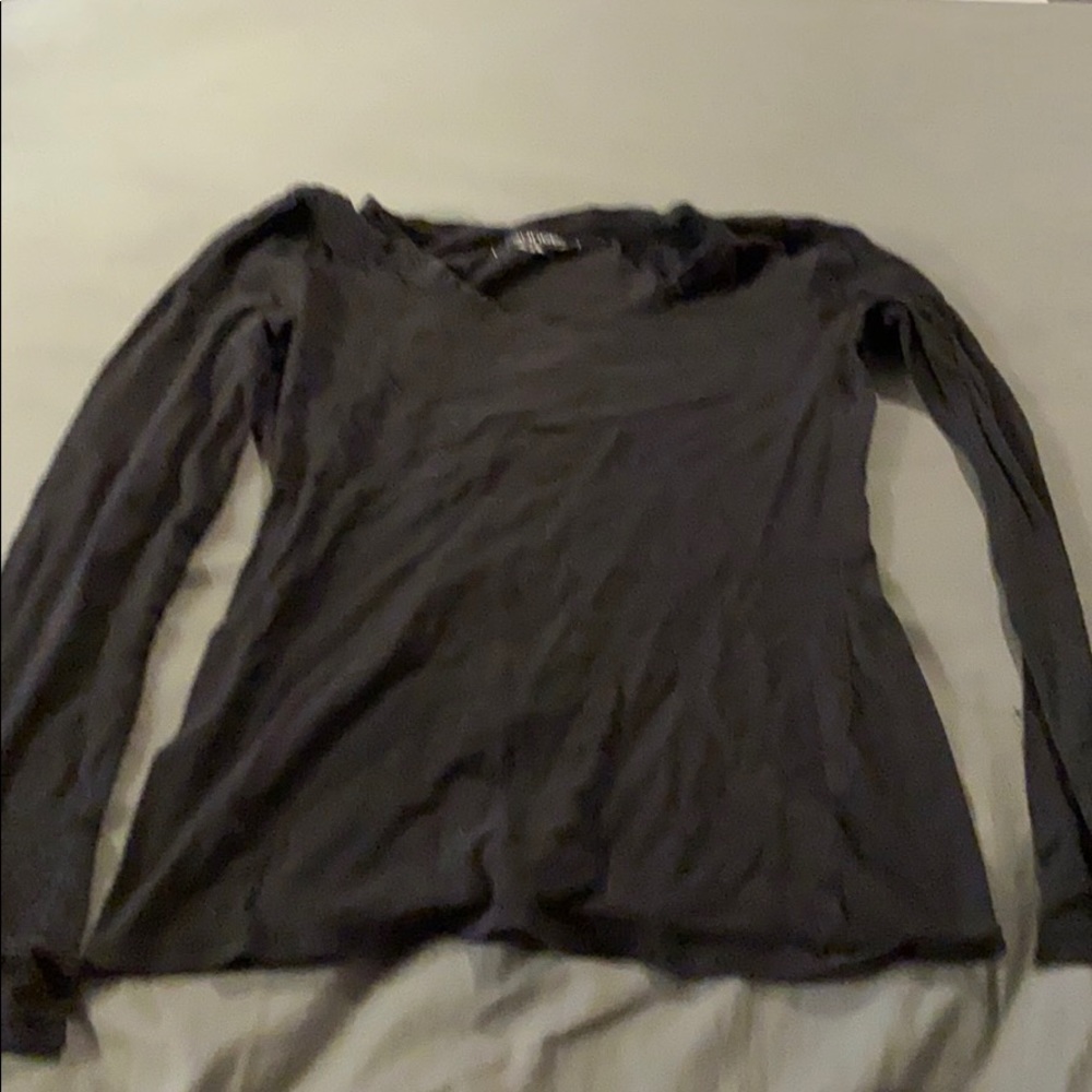 Black long sleeve tee